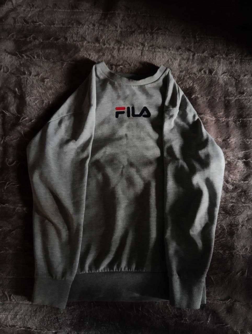 Стішот від бренду  
 Fila