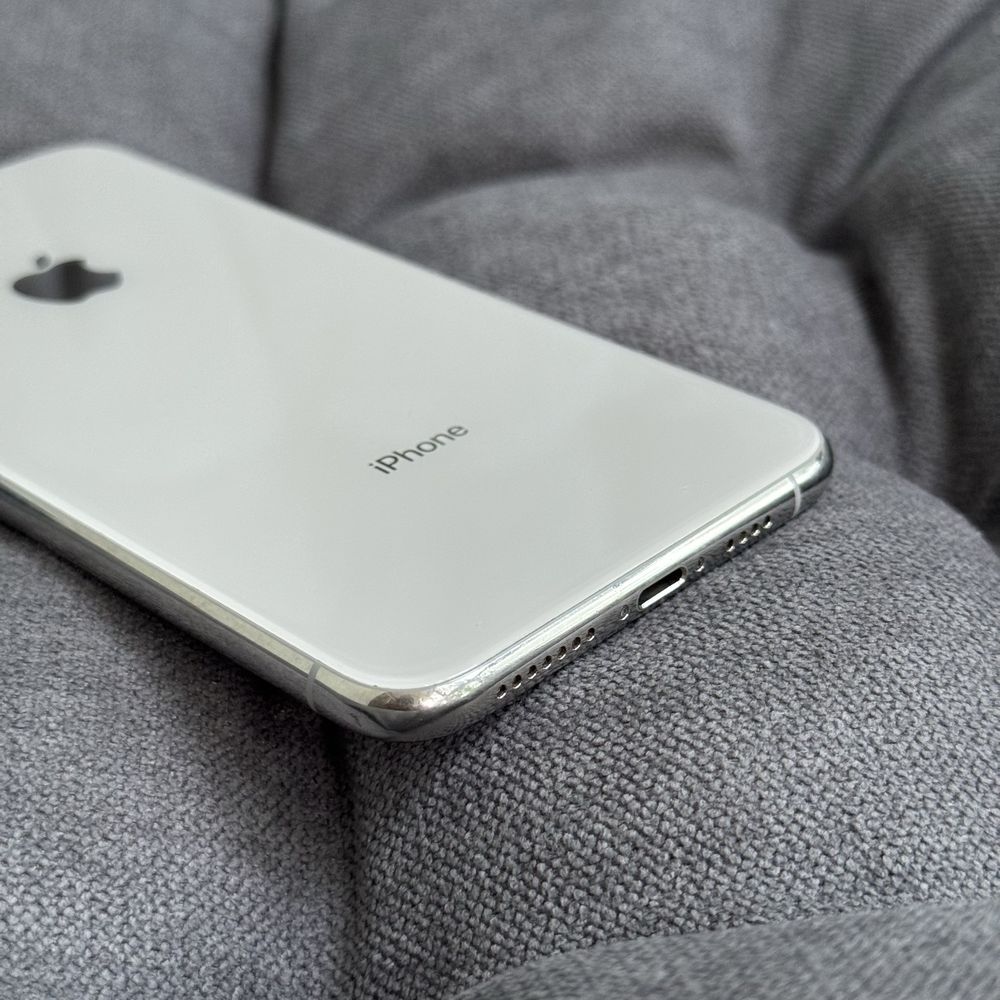 Apple iphone Xs Max silver
