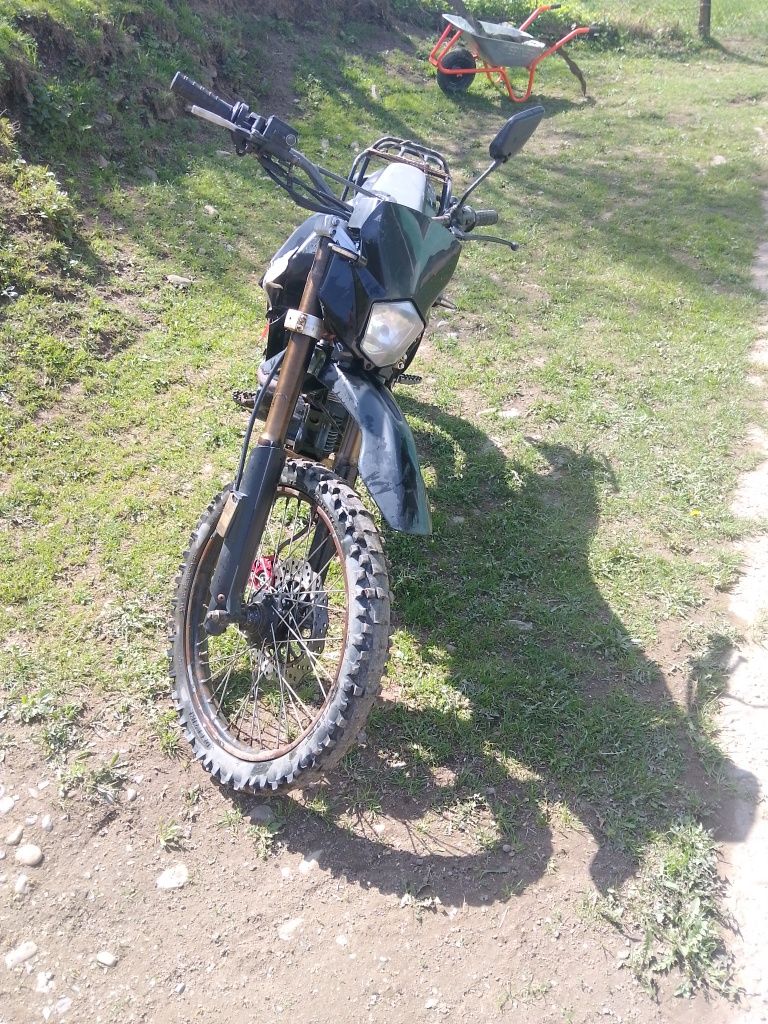 Продам мотоцикл ліфан