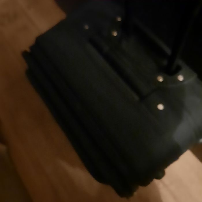 Sprzedam walizke stan bardzo dobry