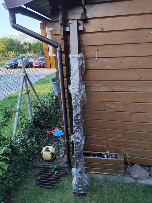 Stalowy Słupek ogrodowy do pergoli drewnianych