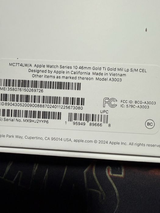 Apple watch 10 46mm Gold Titanium