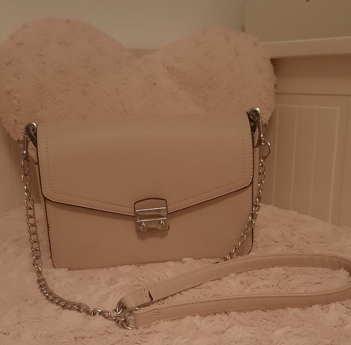 Mala Bershka Rosa Pastel