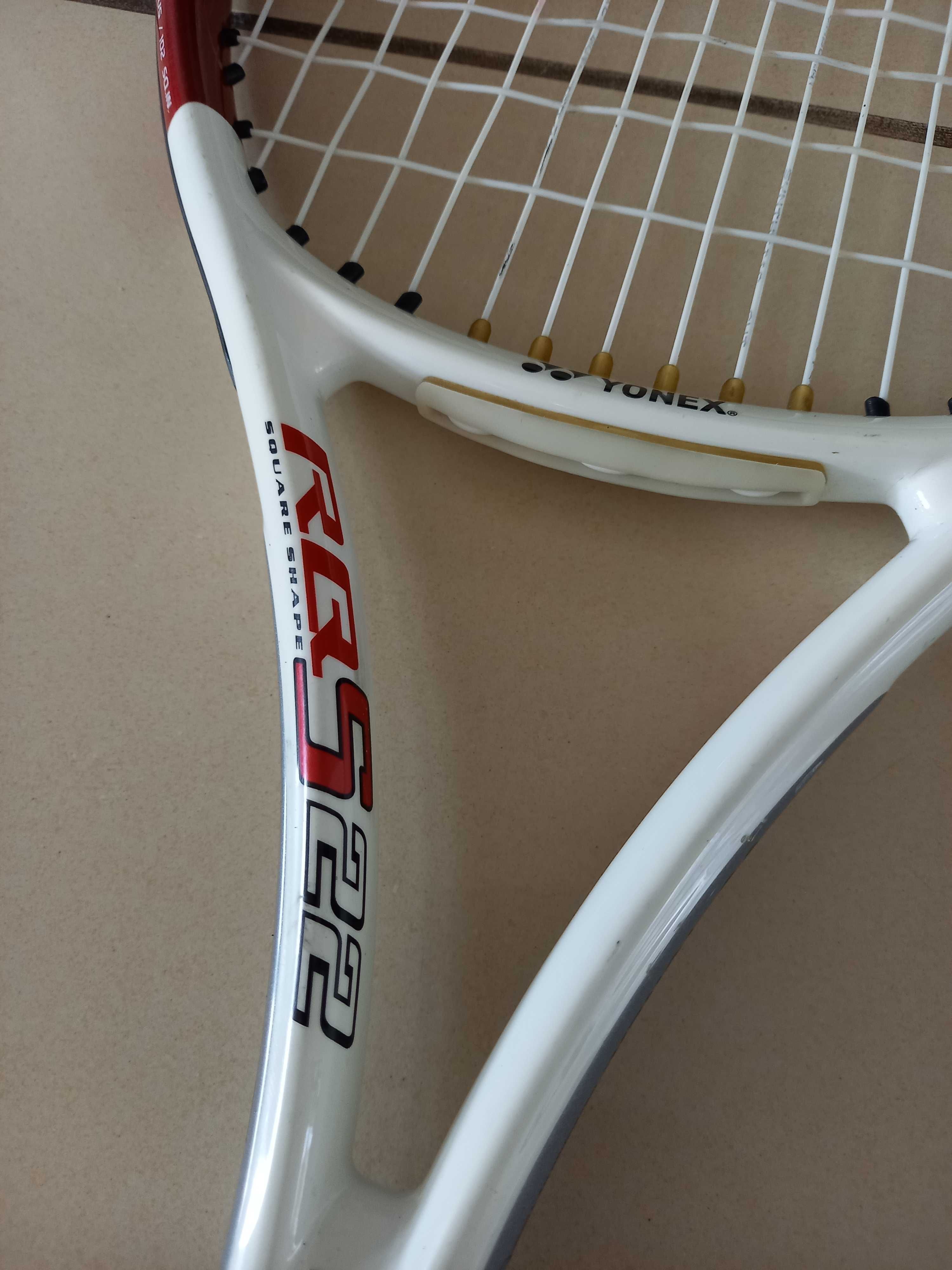 Rakieta  tenisowa Yonex Power Isometric RQS22 260 g.