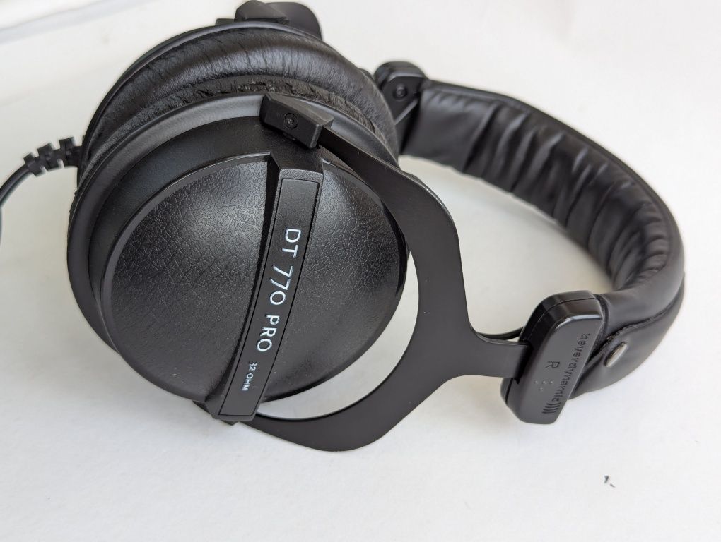 Beyerdynamic dt770pro 32ом/ akg k553 mk2 Читай опис