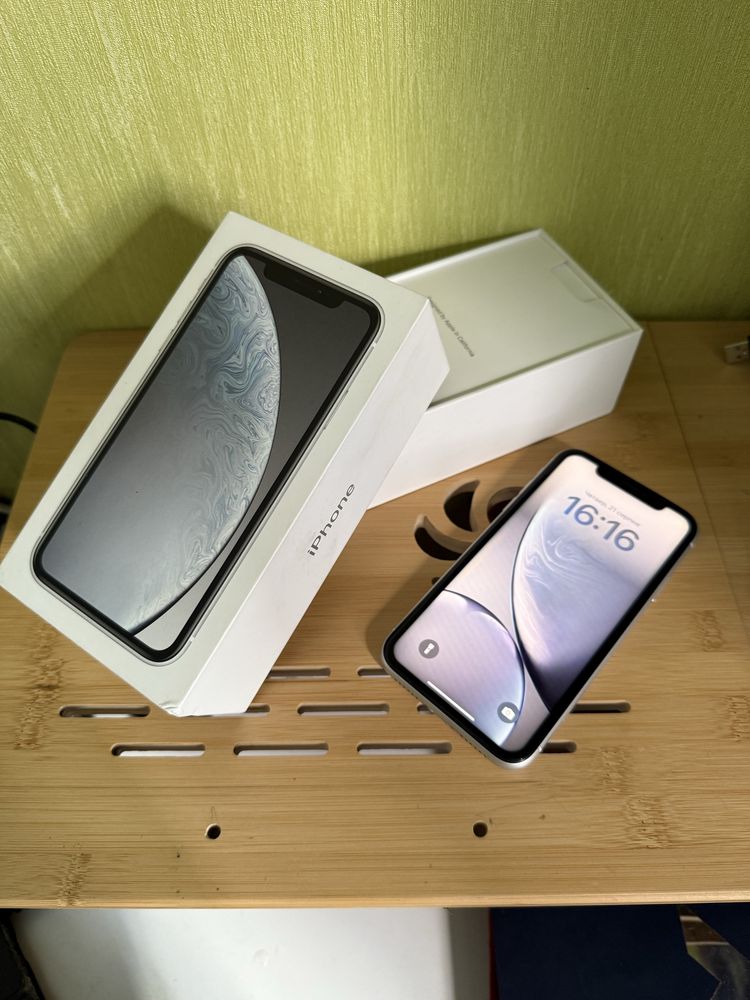 Iphone xr, дві фізичні сімки