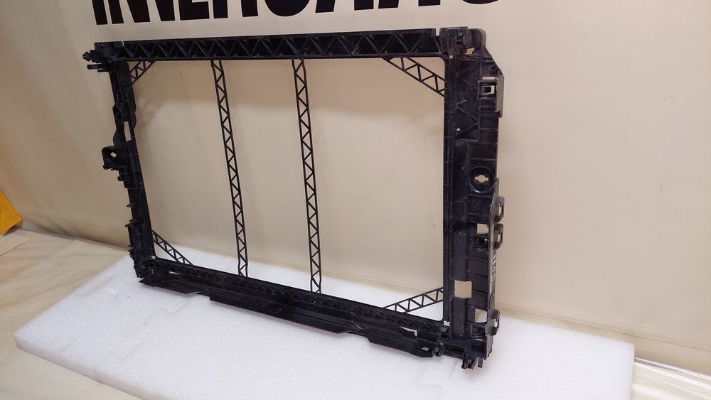 Volvo XC40 , 2017- рамка корпус кріплення радіаторів, in03105