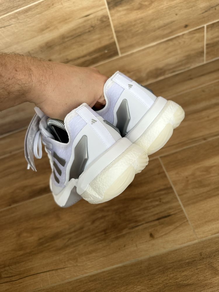 Adidas Crazyflight 5