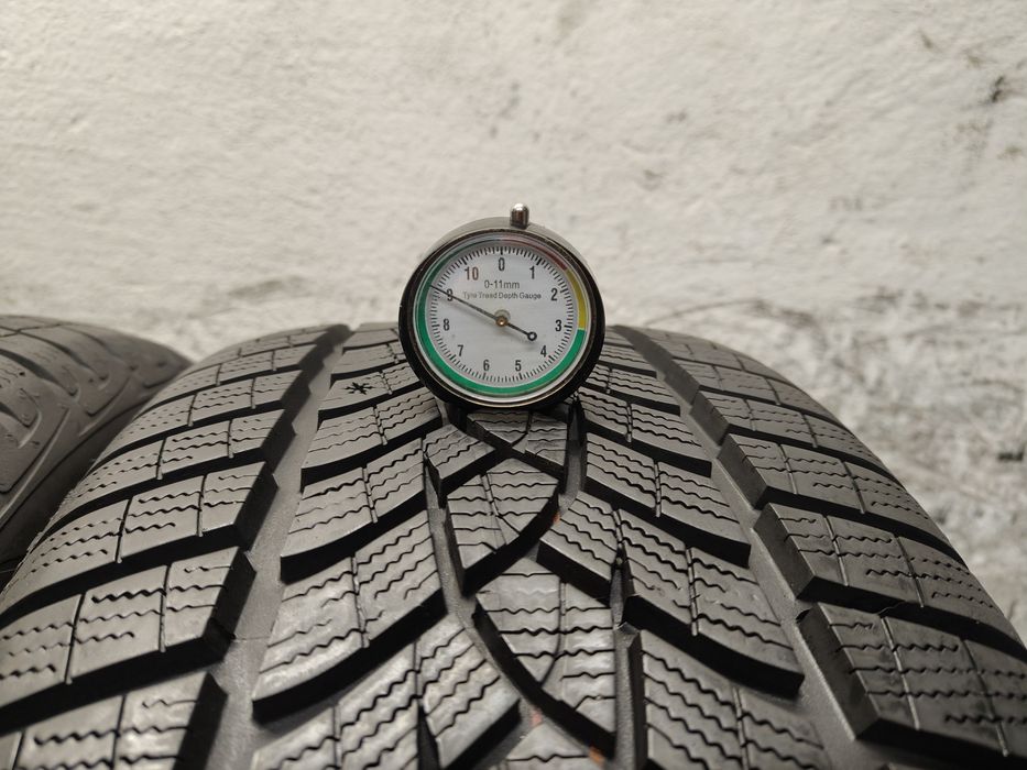 2X 245/45R18 100V Goodyear Ultragrip Performance+ 9mm 2022