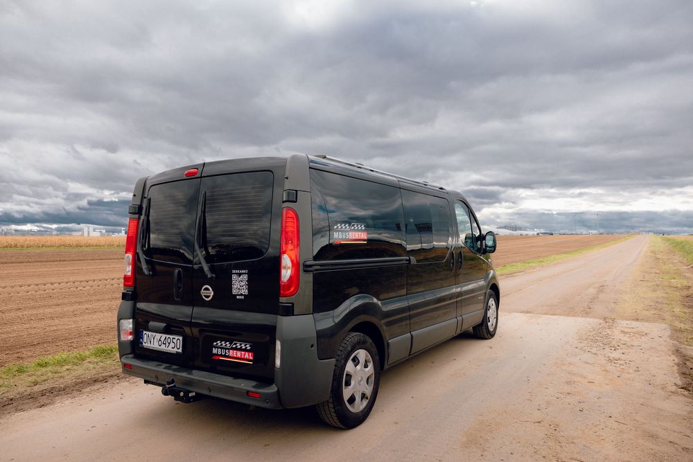 Wynajem busów 9 os. LONG / furgon blaszak z najazdami / winieta CZ