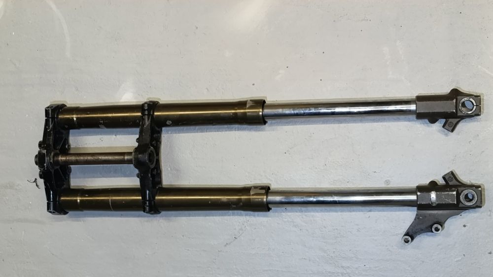 zabawkowe zawieszenie show