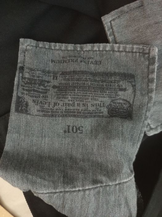Calças LEVIS NOVAS tamanho W30 L32