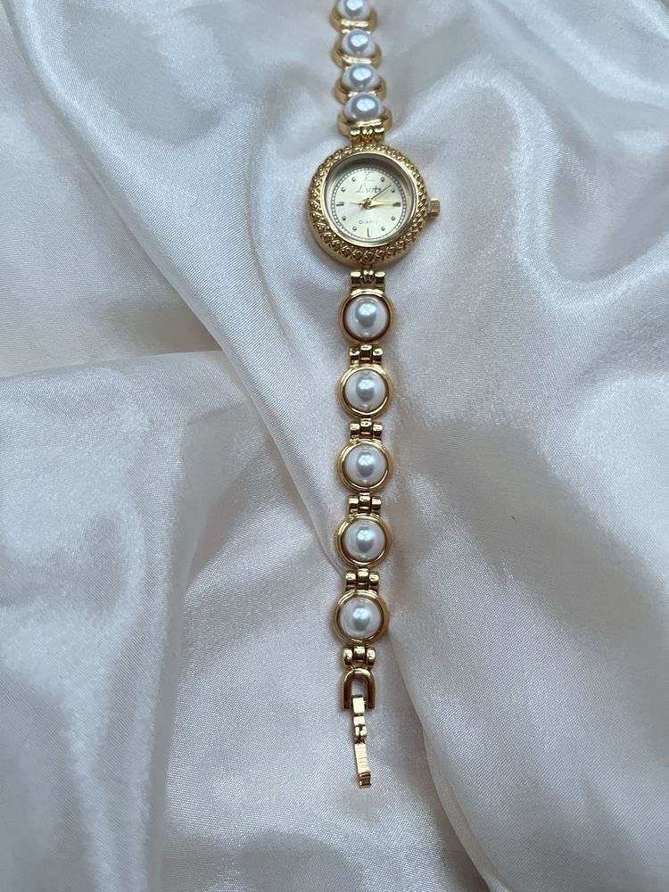 Zloty zegarek w stylu vintage nowy