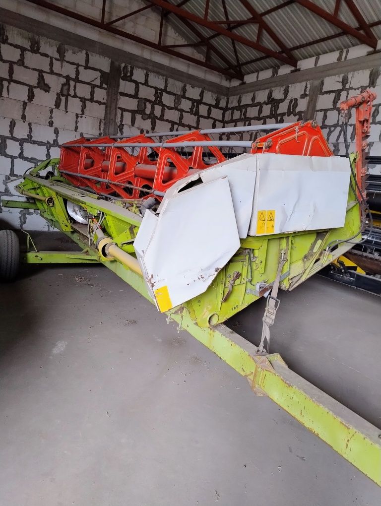 Kombajn Claas mega