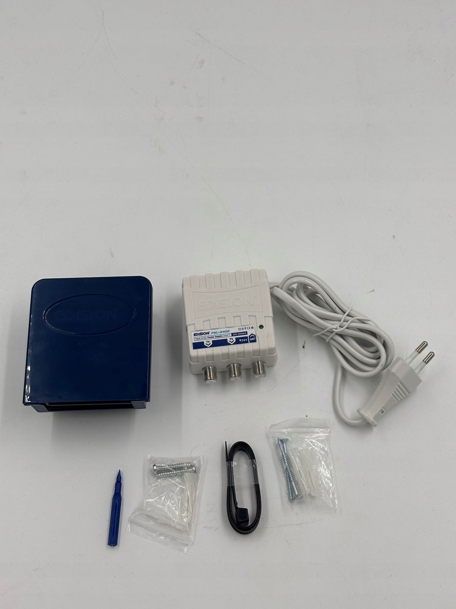 outlet wzmacniacz antenowy edison 1uhf 10-25db 107 dbmv 24 v