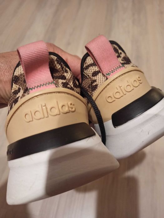 Buty sportowe damskie adidas