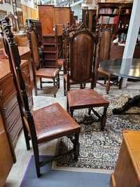 Cadeiras em madeira maciça e couro - Bom estado geral - Valor unitário