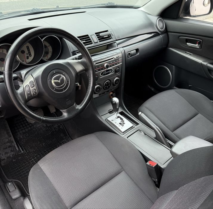 Mazda 3, 1.6 газ/бенз, АВТОМАТ, обслужена, в родной краске