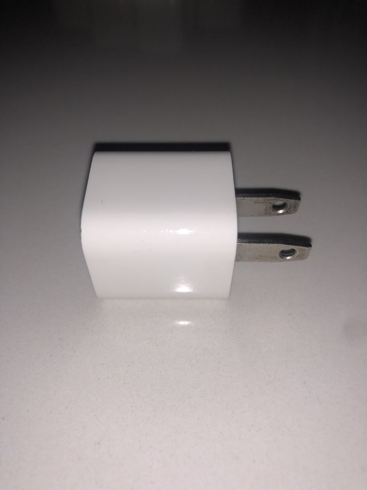 Genuíno Apple USB 5W Power Adapter Cube A A1385