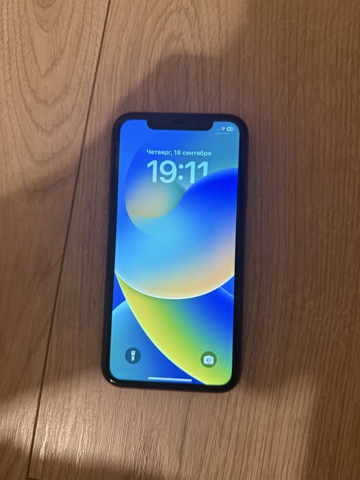 iPhone X w bardzo dobrym stanie