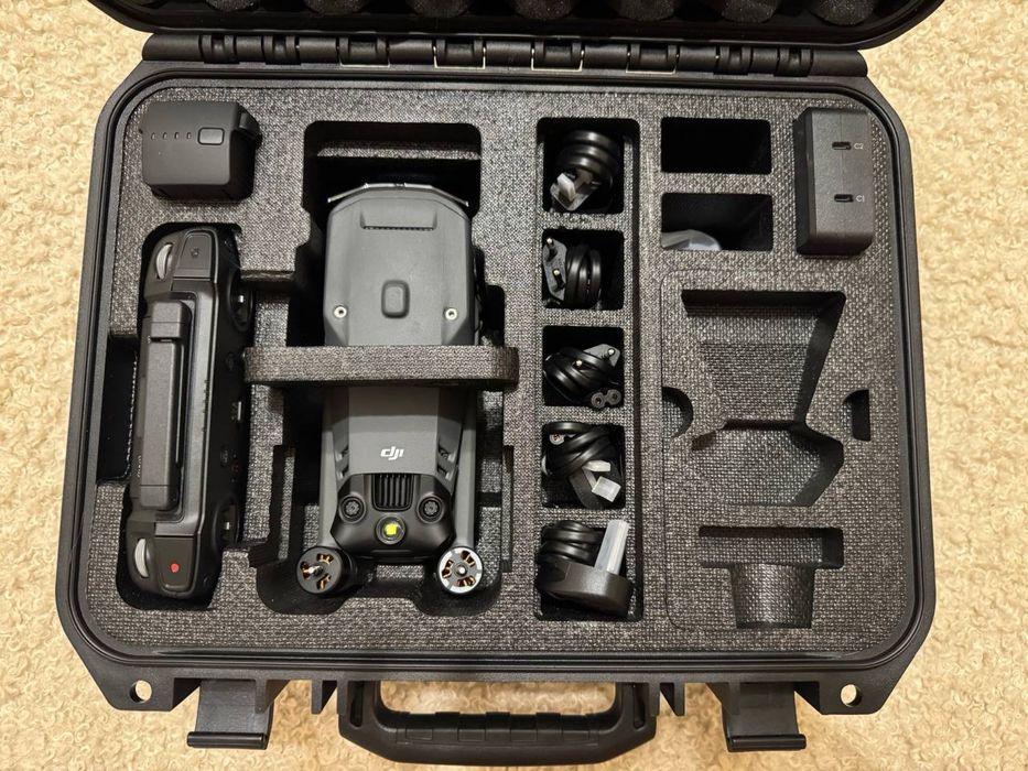 Квадрокоптер DJI Mavic 3T Новий