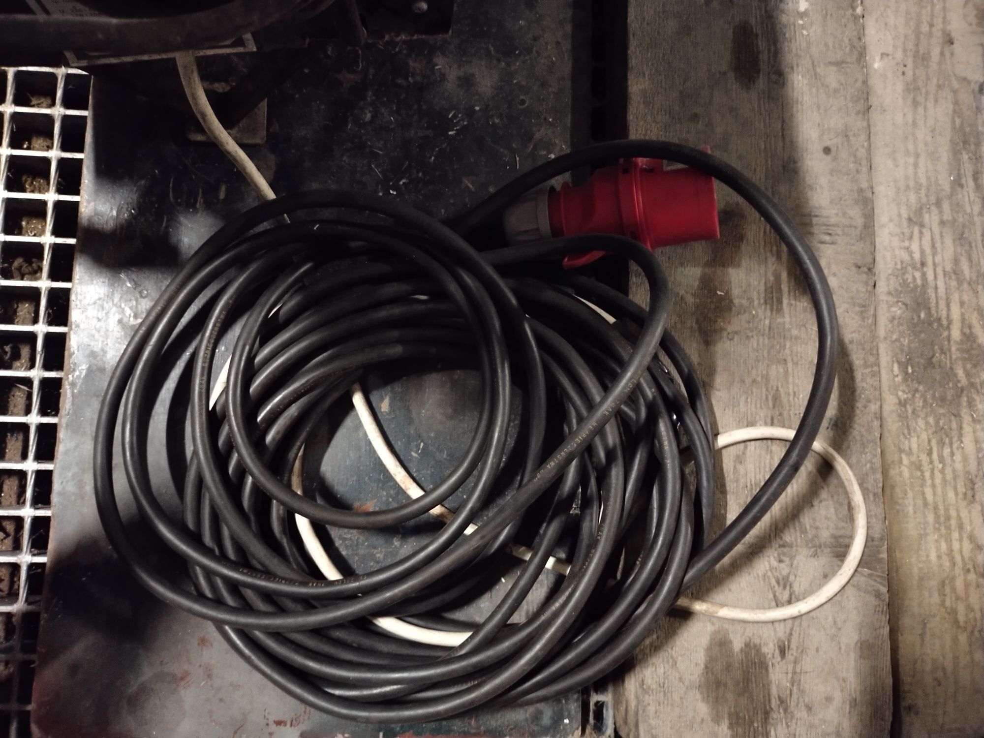 Spawarka, transformator spawalniczy TS-250