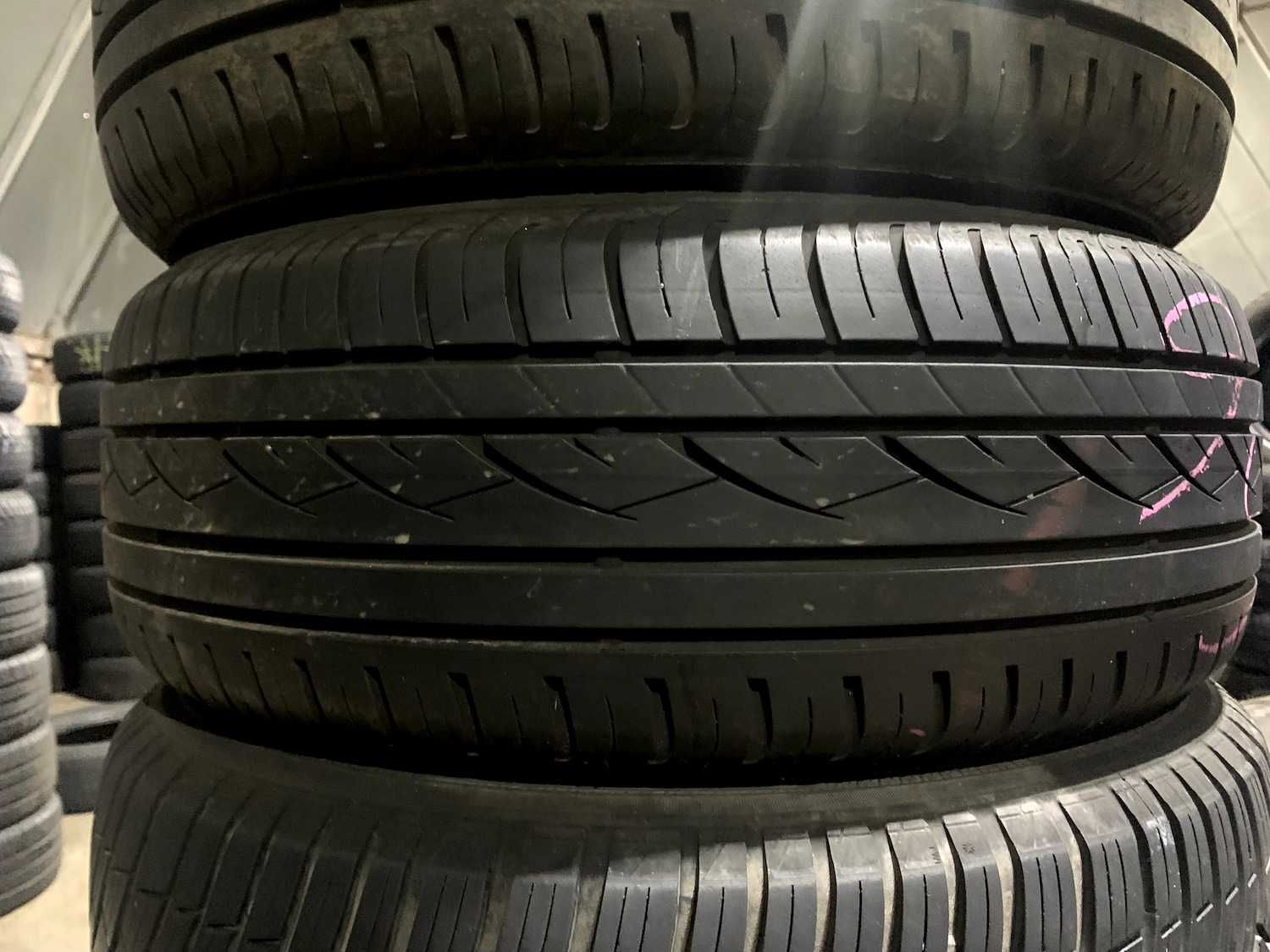 Склад шин б/в. 205/55 R16 Continental ContiPremiumContact SSR