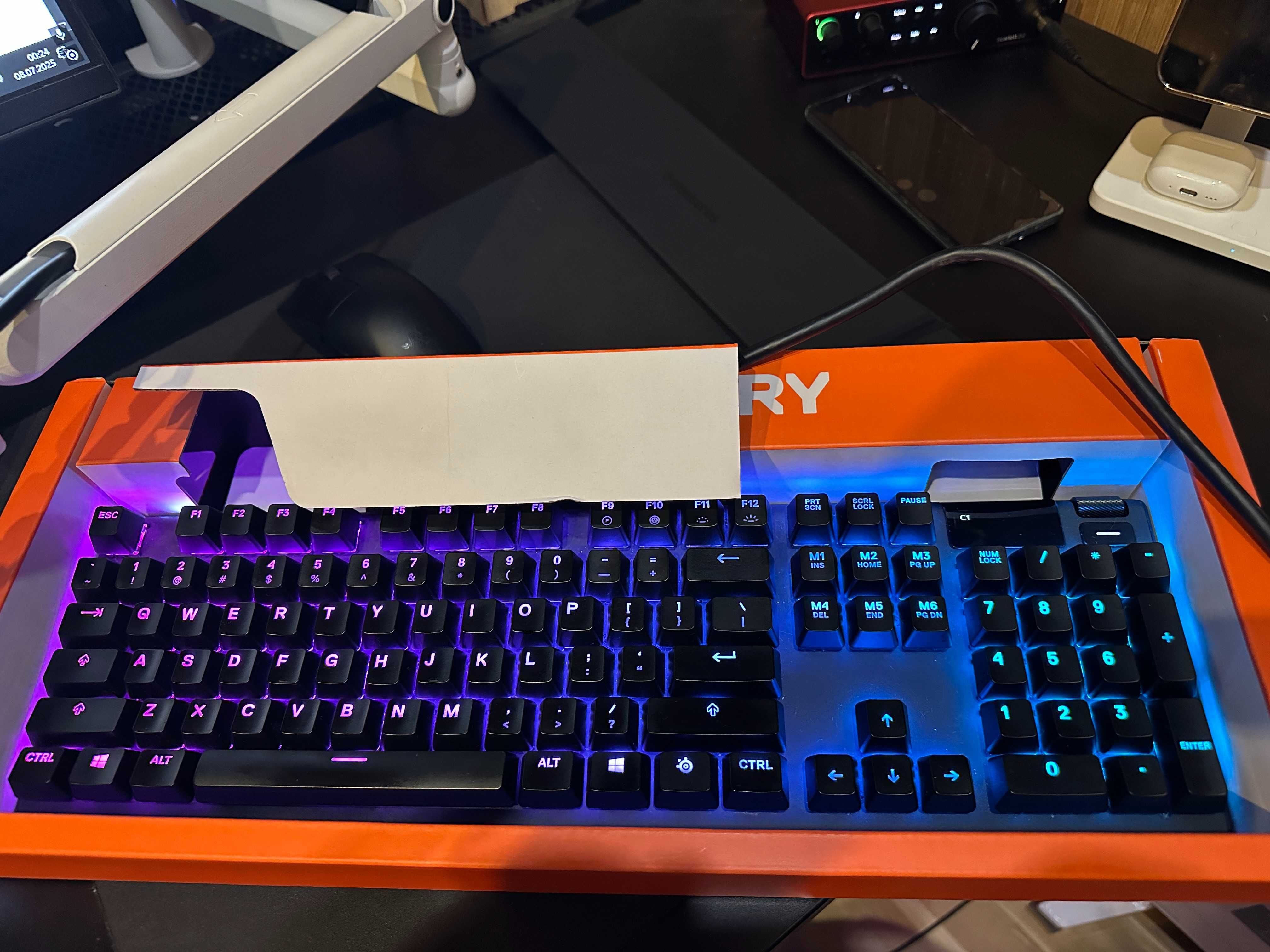 Клавіатура SteelSeries Apex Pro TKL 2023
