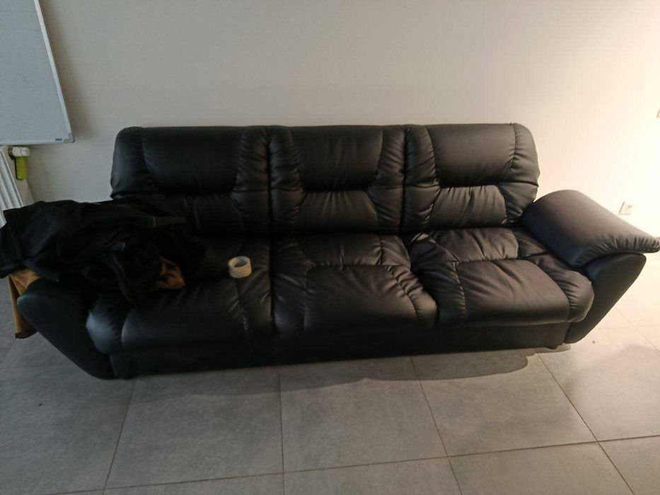 РОЗПРОДАЖ офісної меблі столи компʼютерні письмові