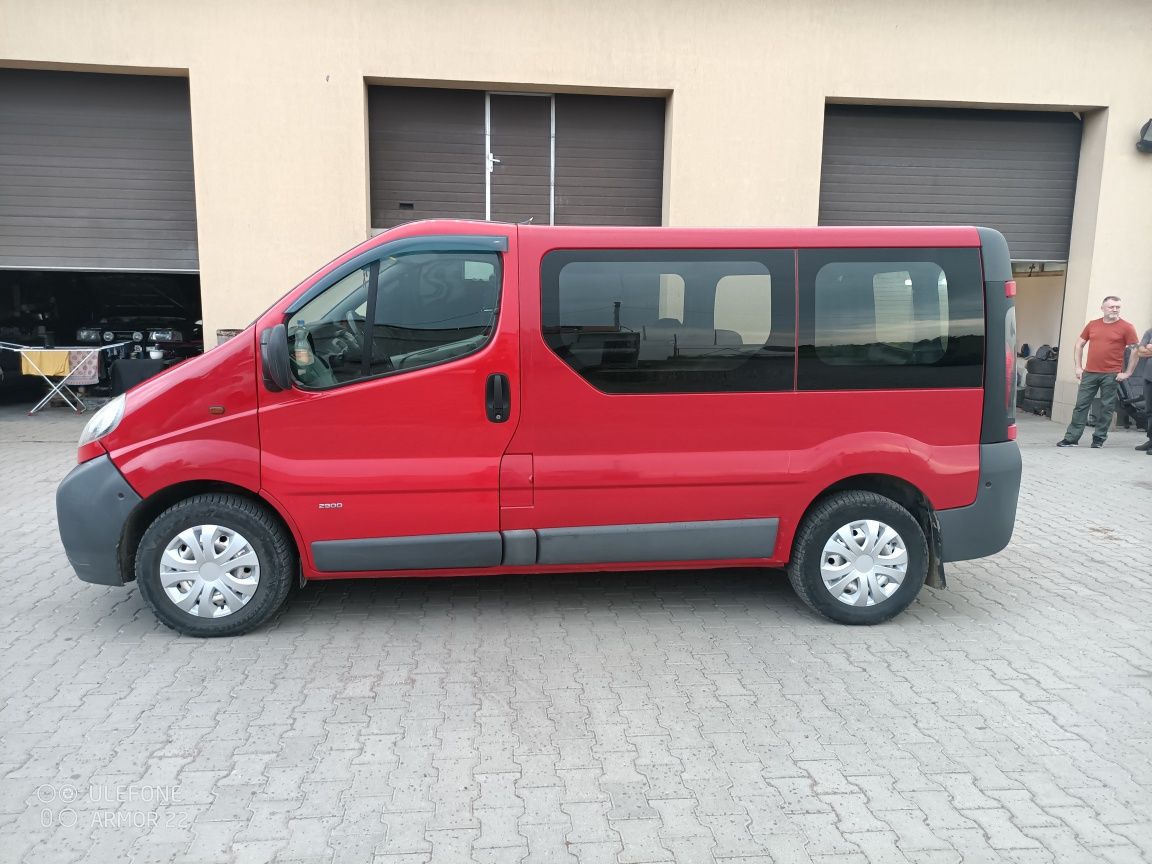 Opel Vivaro 2001 дизель 1,9