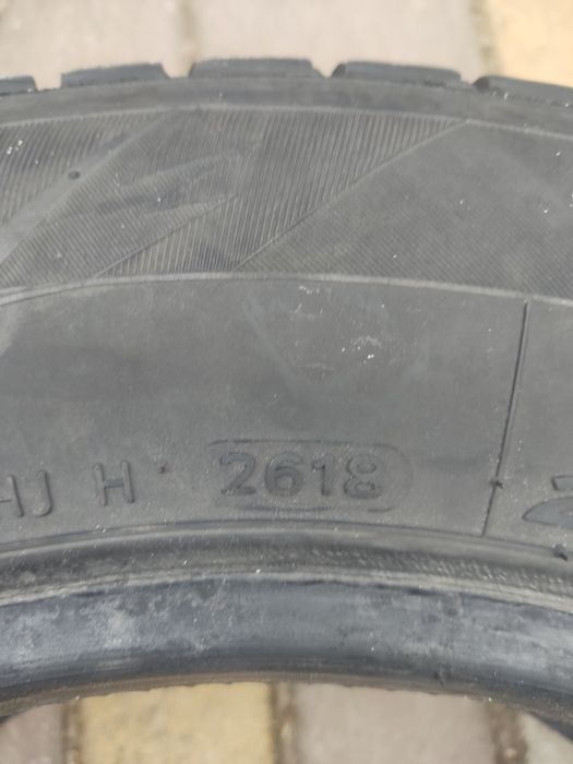 Hankook Winter I*Cept iZ2 W616 205/65 R15 99T XL