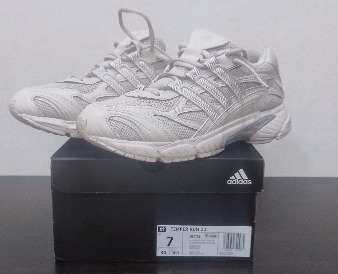 Adidas TEMPER RUN 2.0 40 розмір