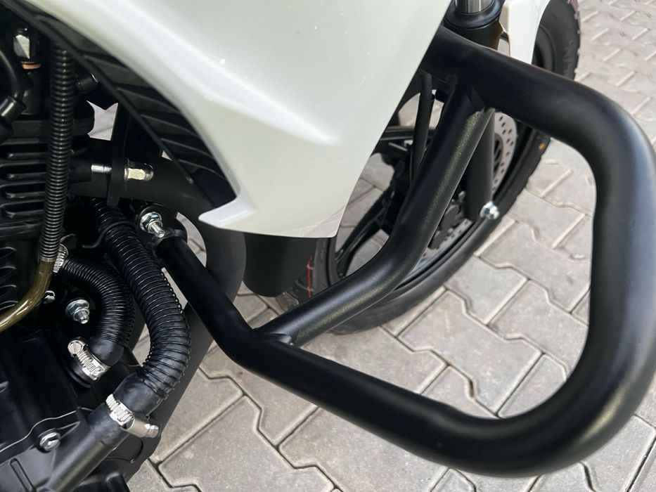 Мотоцикл 2025 Lifan kp200