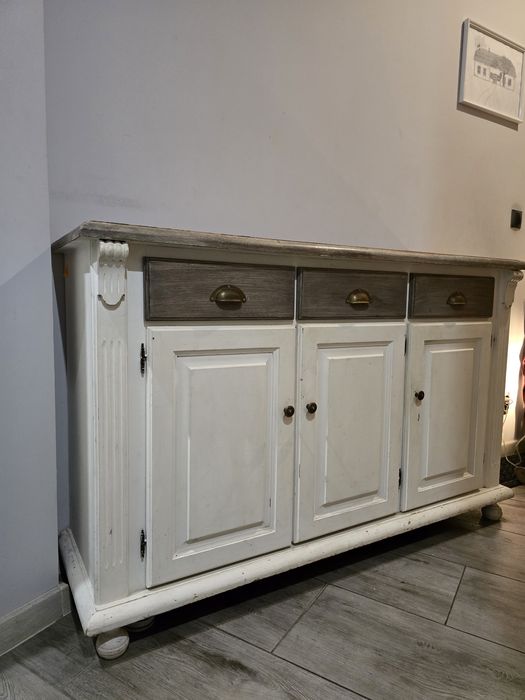 Salon, sypialnia, przedpokój