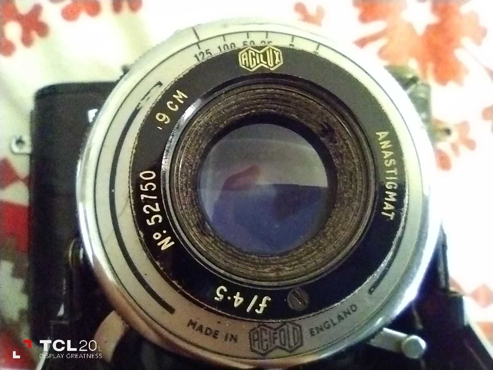 Máquina fotográfica de fole marca AGIFOLD modelo AGILUX