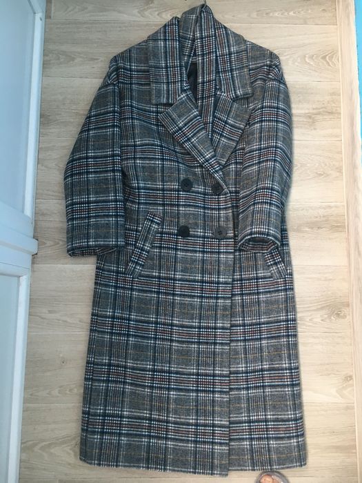 Продам пальто демісезон