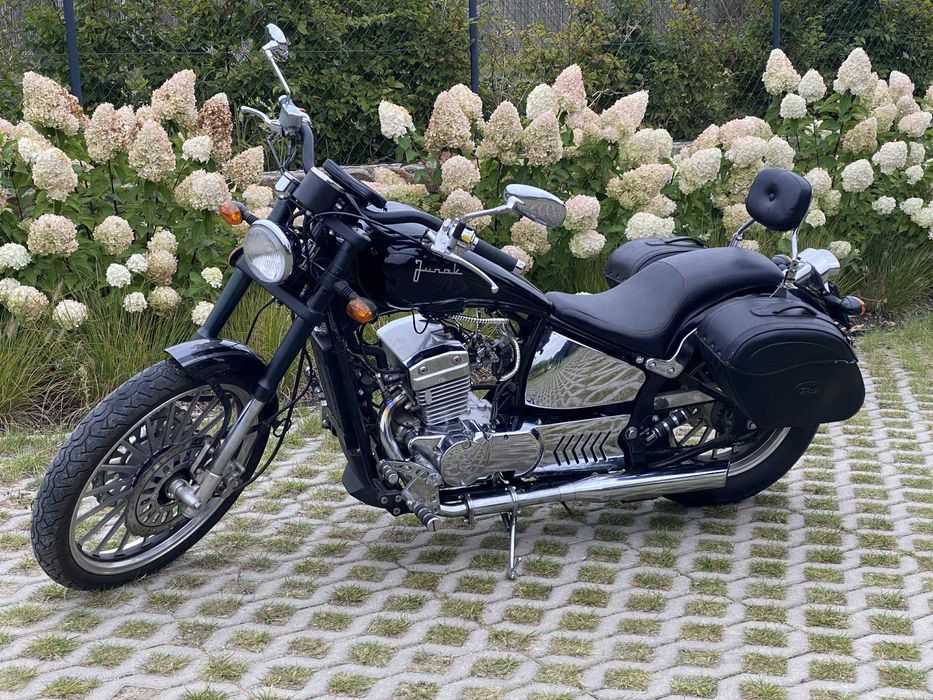 Junak M16 320 cm3