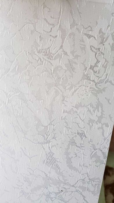 Жалюзи, цвет белый,Шир 2,1м, Выс 2 м. Месяц висели. Состояние Нового !