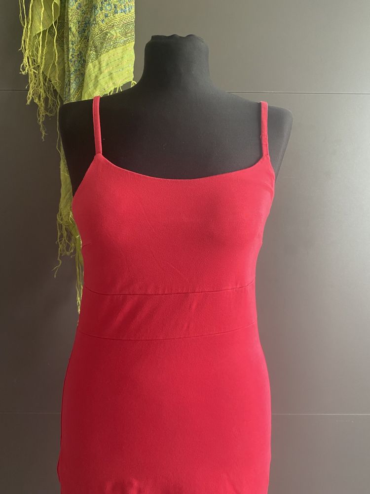 Śliczna, Czerwona, dopasowana sukienka, 10