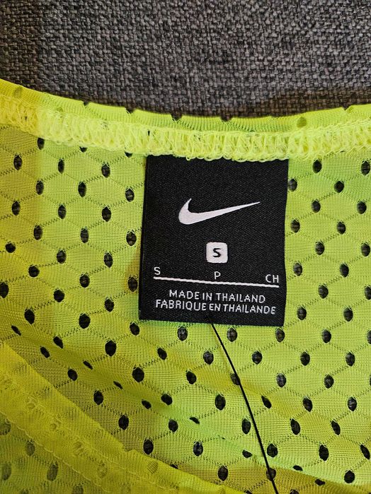 5 coletes de treino Nike