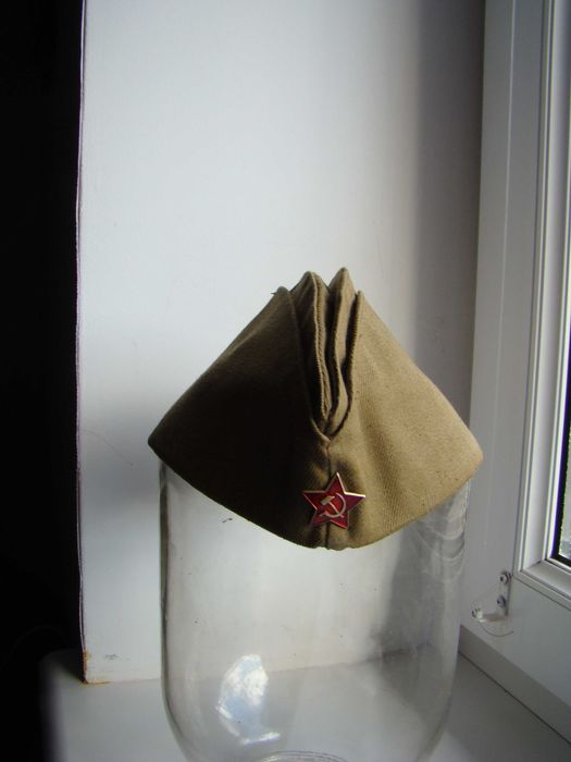 Пилотка солдатская размер 54 и 54.