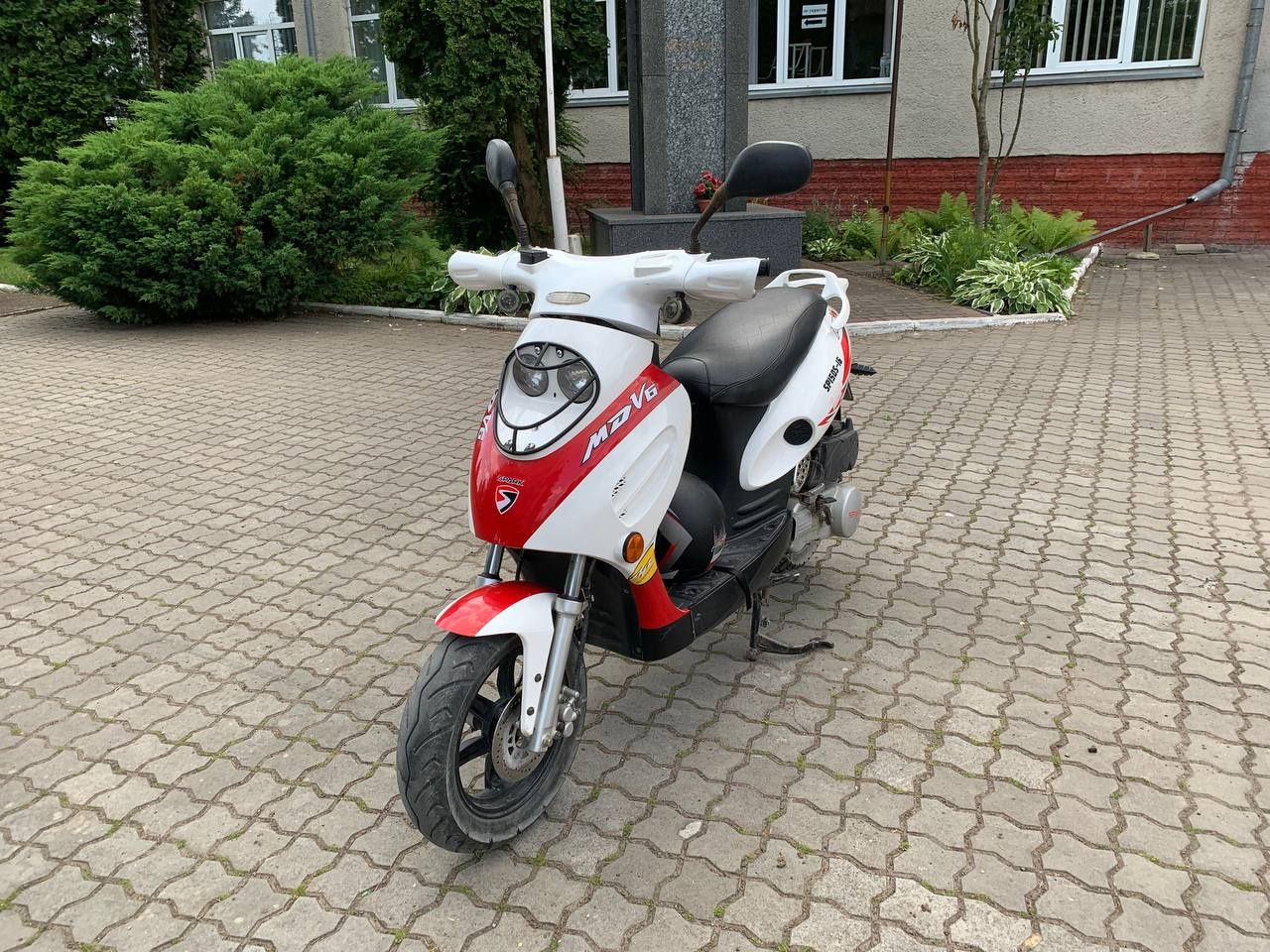 Скутер Spark SP150s-16