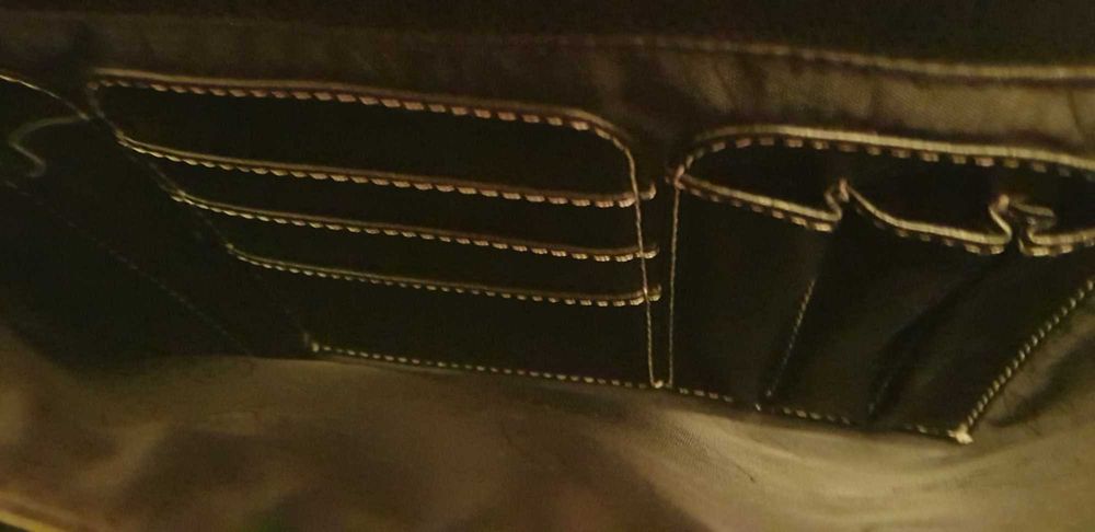 Продам новый кожаный мцжской портфель