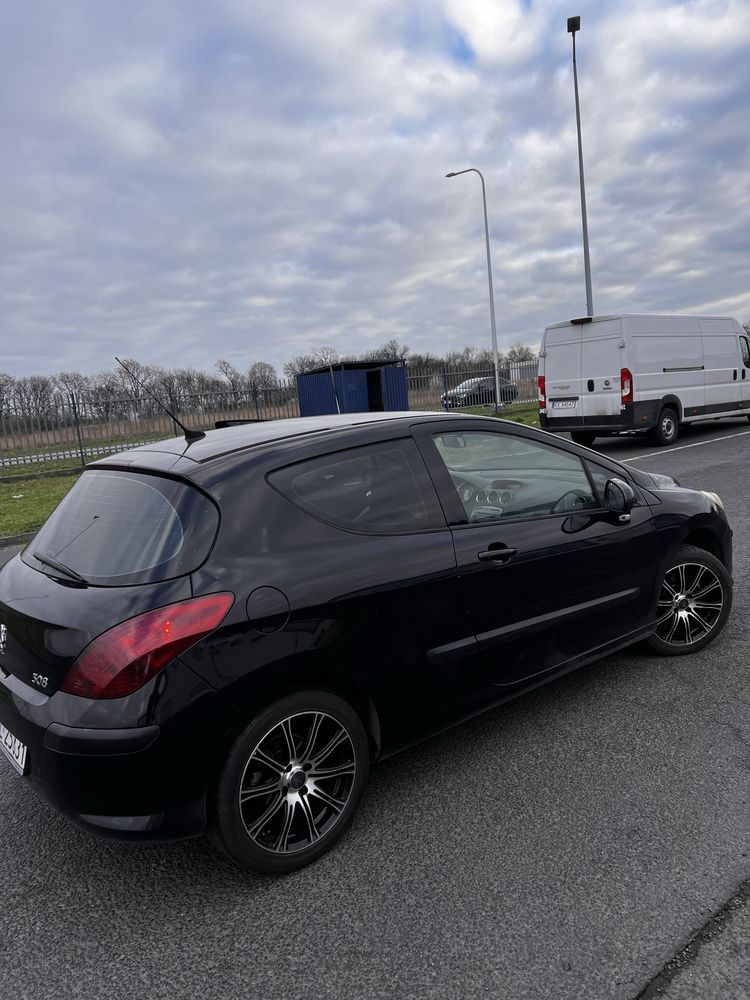 Na sprzedaż Peugeot 308