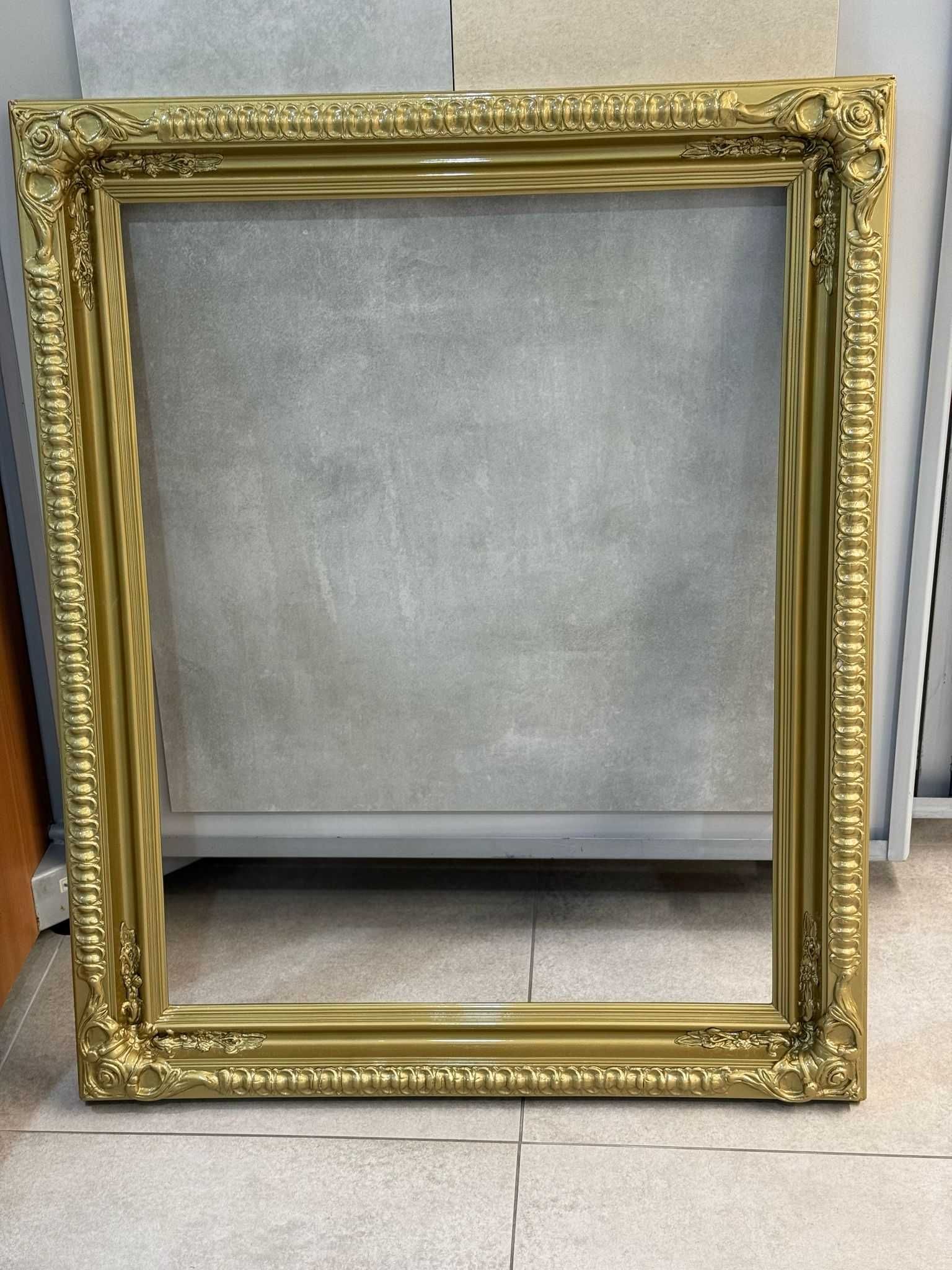 Moldura em Talha Dourada Restaurada – 90x70 cm