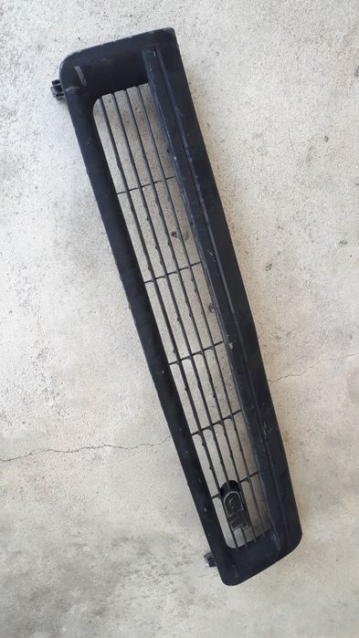 Grelha original c/ emblema GT do Opel Corsa-A GT ou GSi Mk1