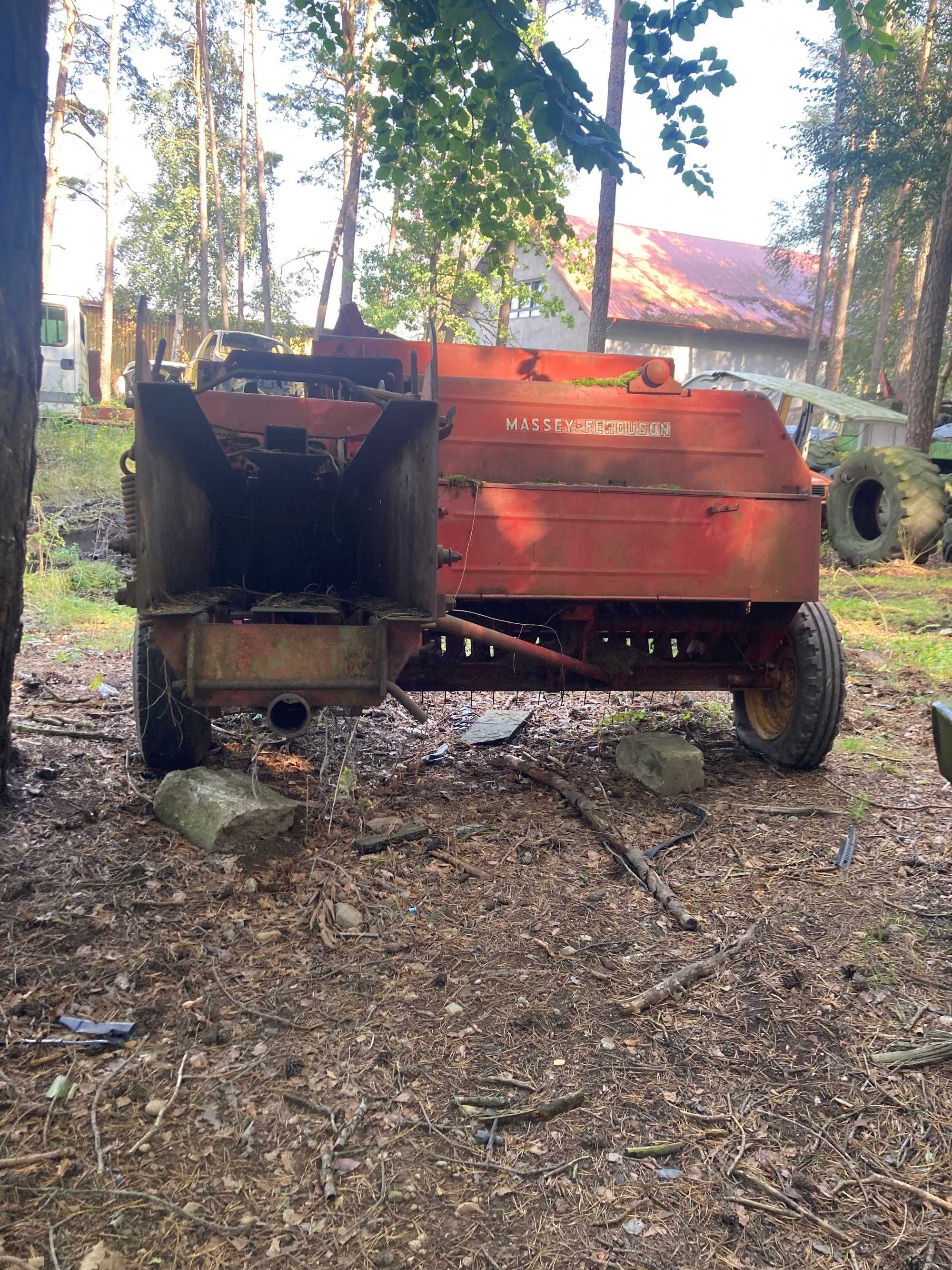 Prasa do słomy  FERGUSON