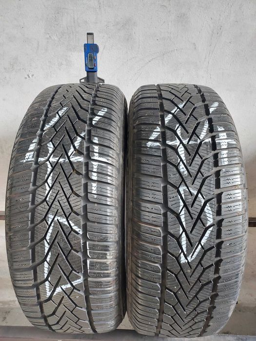 205/60/16 92H Semperit Speed Grip 2 ZIMA 2X7,6 mm