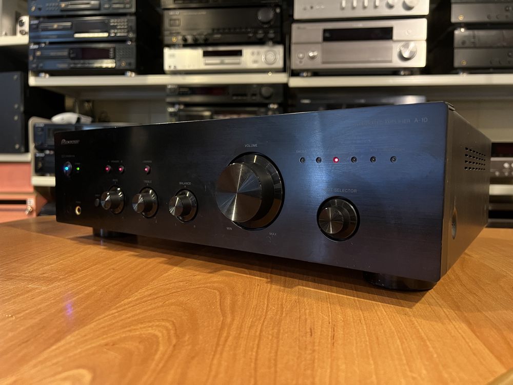 Wzmacniacz Pioneer A-10 Stereo, Audio Room