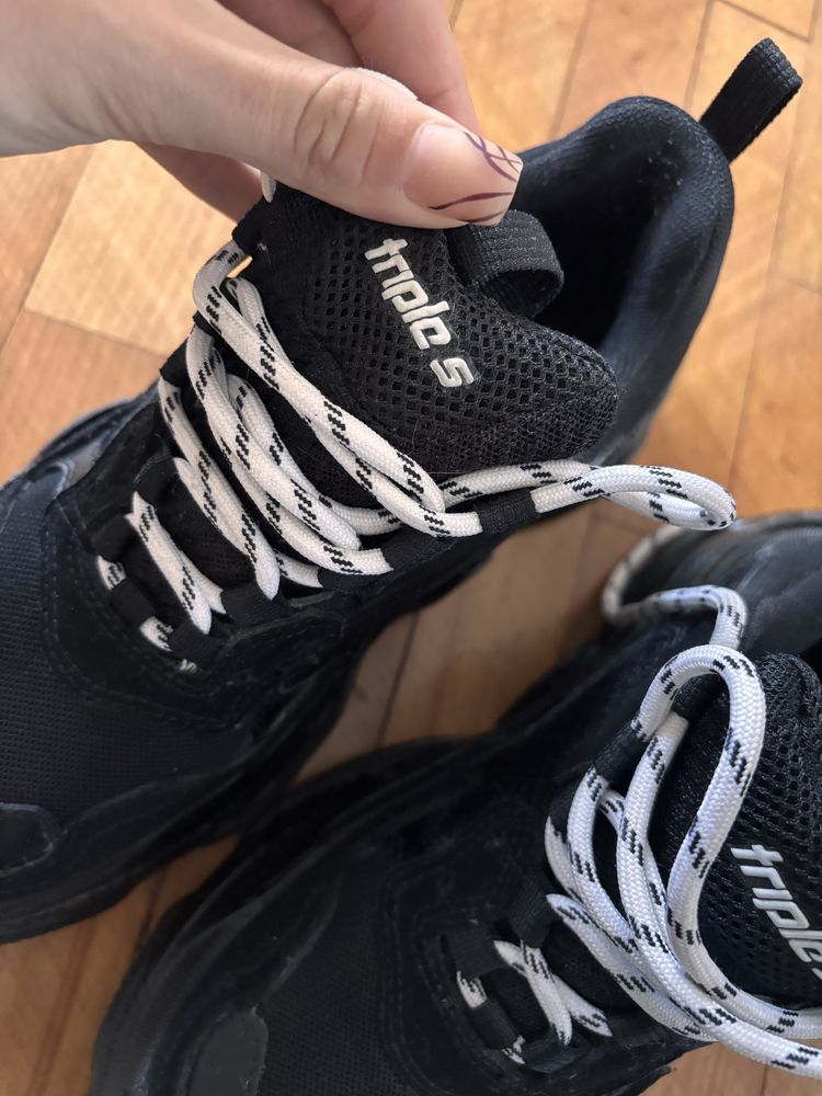 Кросівки Balenciaga